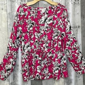 FOREVER 21 long sleeve lightweight blouse with cinched waist. Size‎ medium. EUC